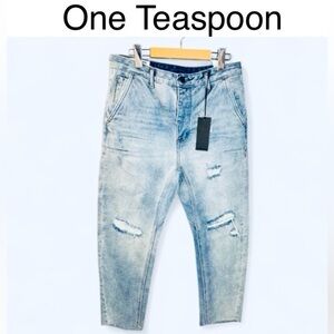 Max One Teaspoon NWT